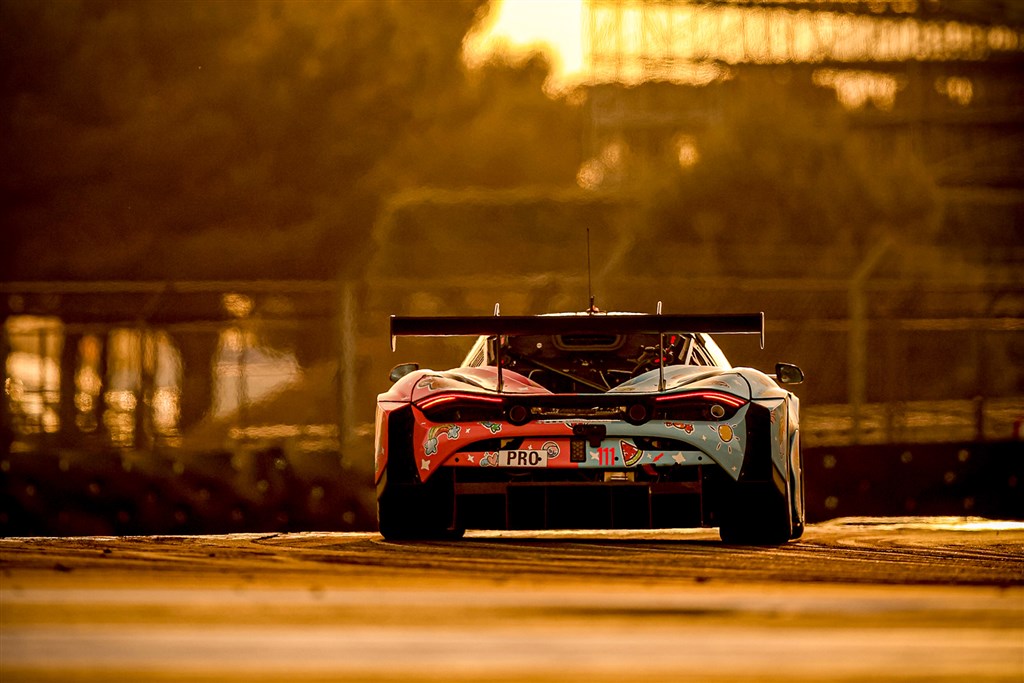 (Foto: GT WORLD CHALLENGE)